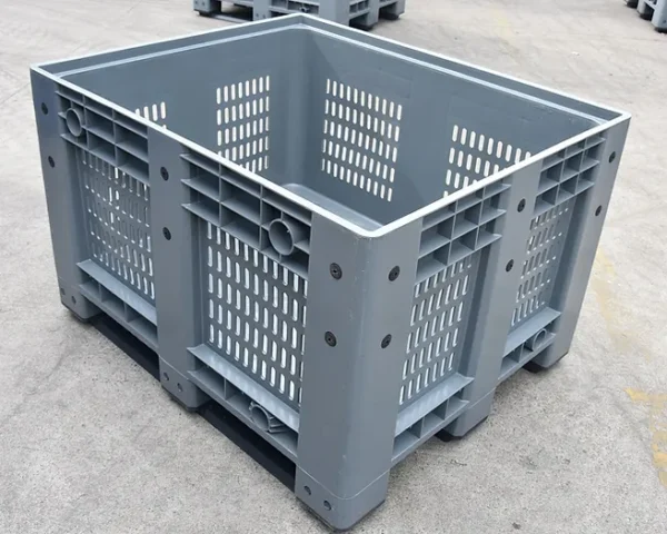 120x100x76 - Vented Pallet Container